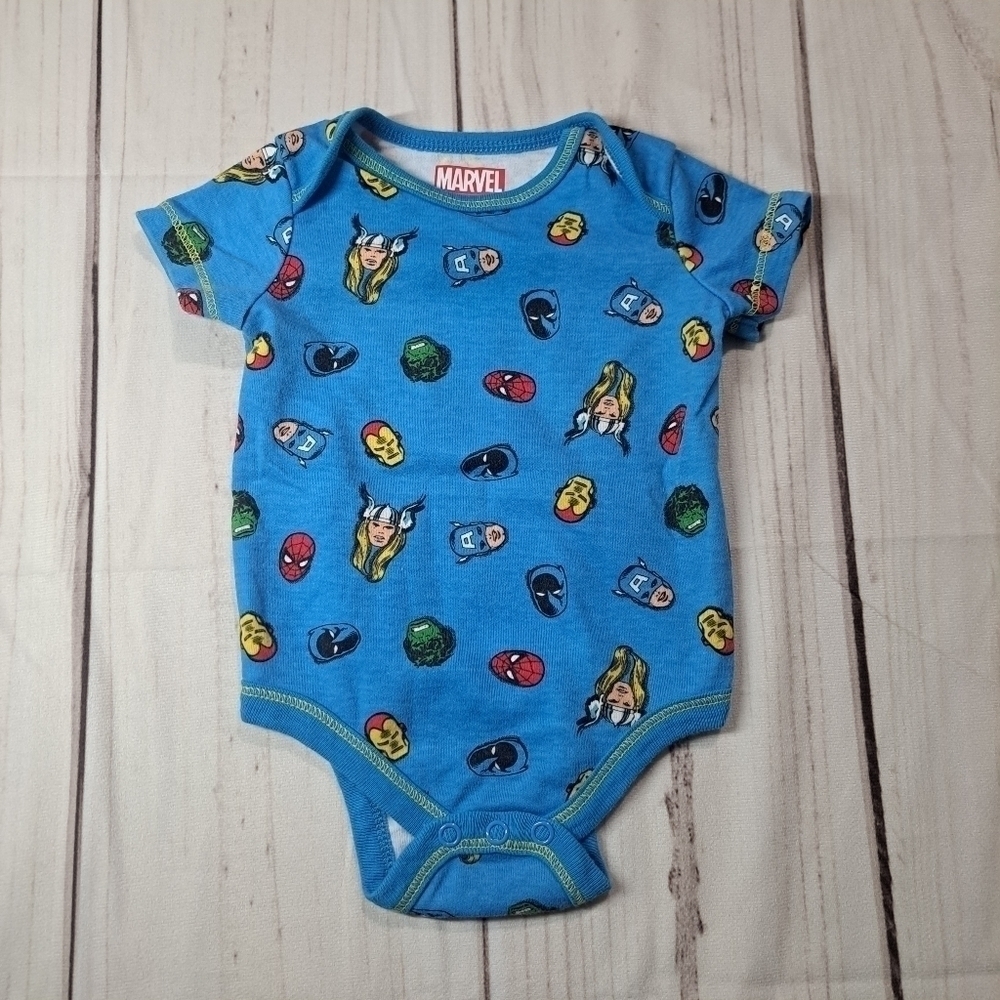 3 FOR 12 SALE Marvel Comics Avengers Infant Unisex  Bodysuit-Size 0-3M